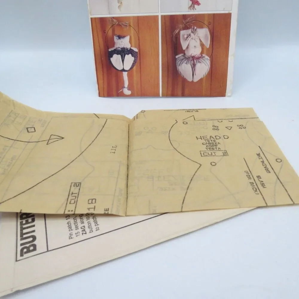 Butterick 3521 Decorative Animals Hangers One Size 90s Craft Pattern